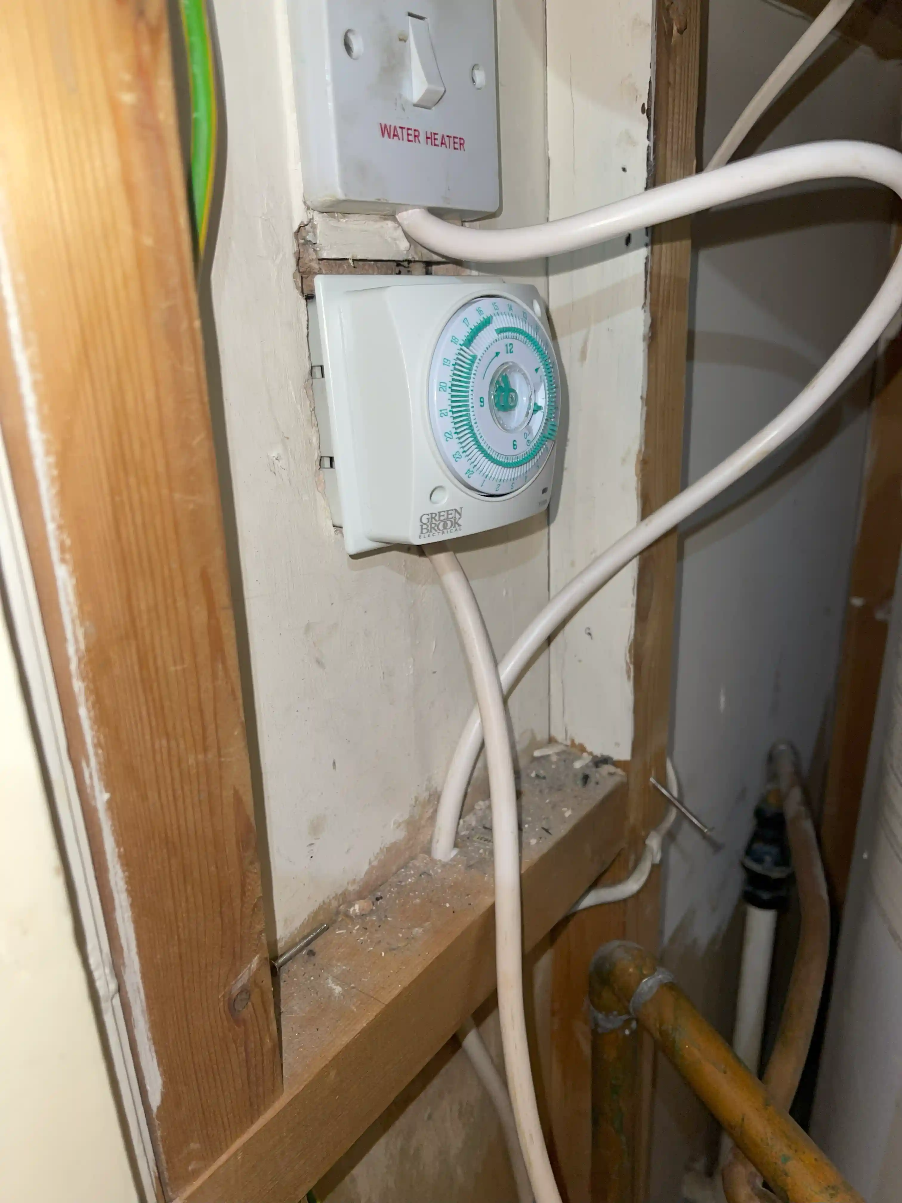 Emergency Electrician Tower Hamlets